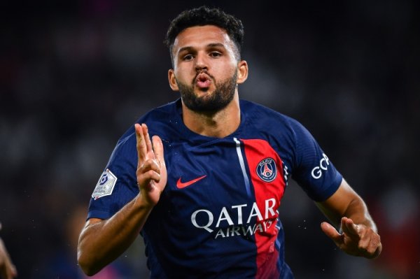 16 bàn thắng, Gonzalo Ramos gắn liền với MBappe cho nhiều người thay thế nhất ở Paris.