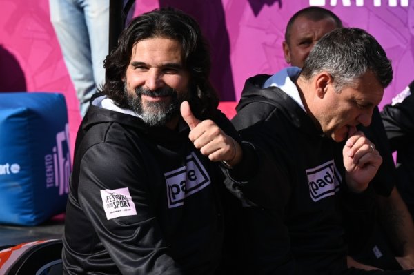 Adani: Ngay cả những người chưa bao giờ chơi bóng cũng biết rằng hình phạt của Juventus đối với Verona cũng không nên được trao