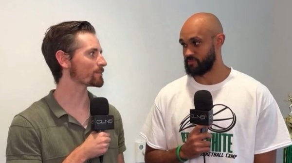 Tạm biệt là đối thủ! White: Thật buồn khi thấy Horford rời đi, nhưng chúc may mắn