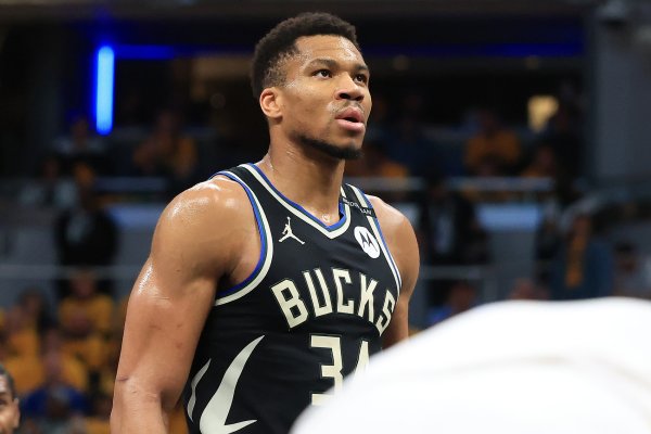 Antetokounmpo đã đánh giá ca