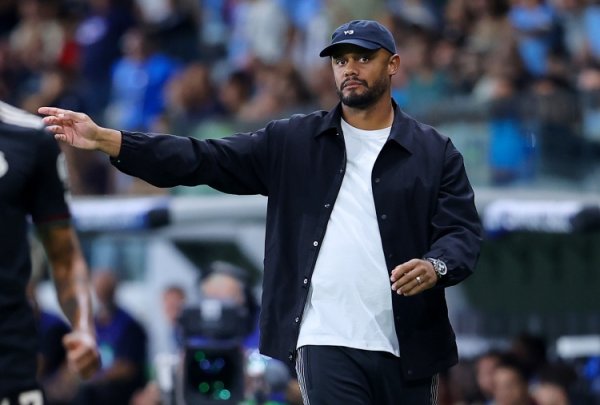 Kane vị cứu tinh! Khởi đầu tốt nhất lịch sử 5 giải đấu lớn: Bayern thắng 16 trận liên tiếp, Milan thắng 13 trận liên tiếp và đứng thứ 2